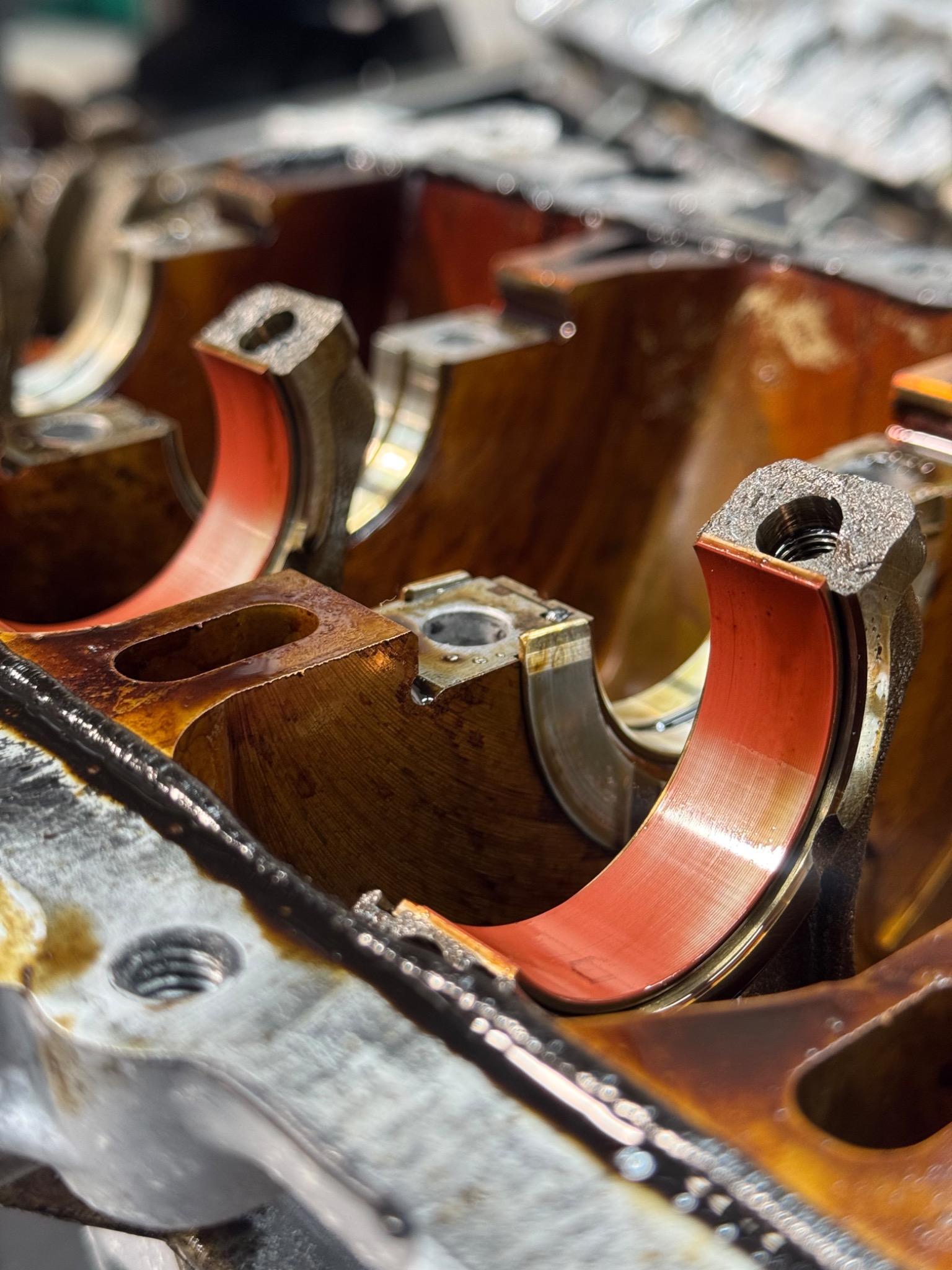 Detail eines geöffneten Motors aus einer Arbeit bei AK